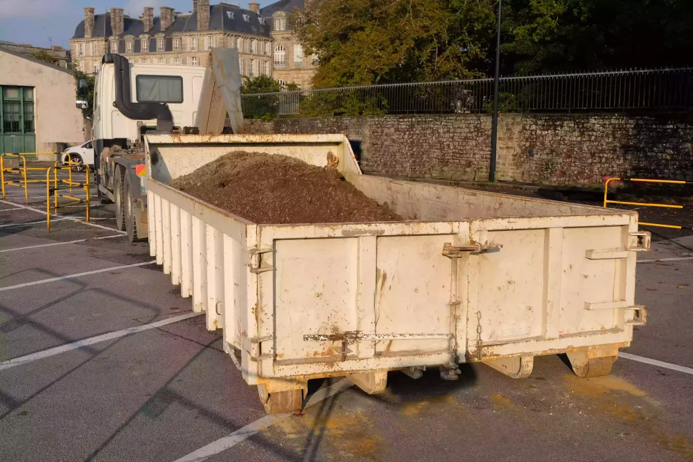 Bennes près de Vénissieux